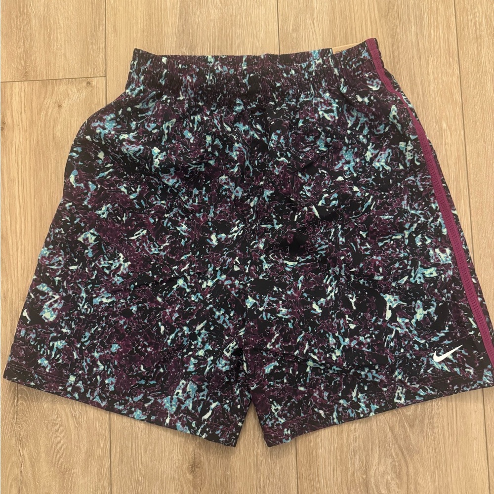 Kids XL NIKE Multicolor Athletic Shorts